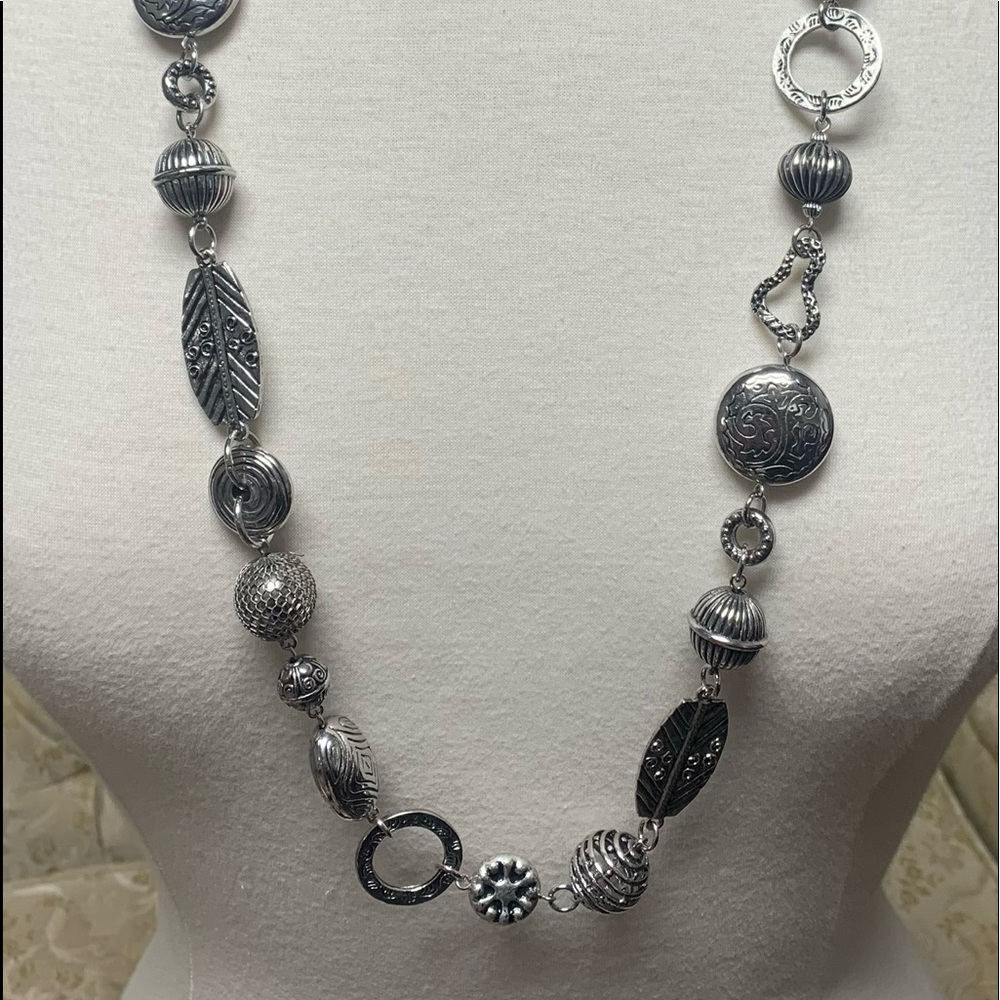 EUC Chico’s silver beaded long necklace